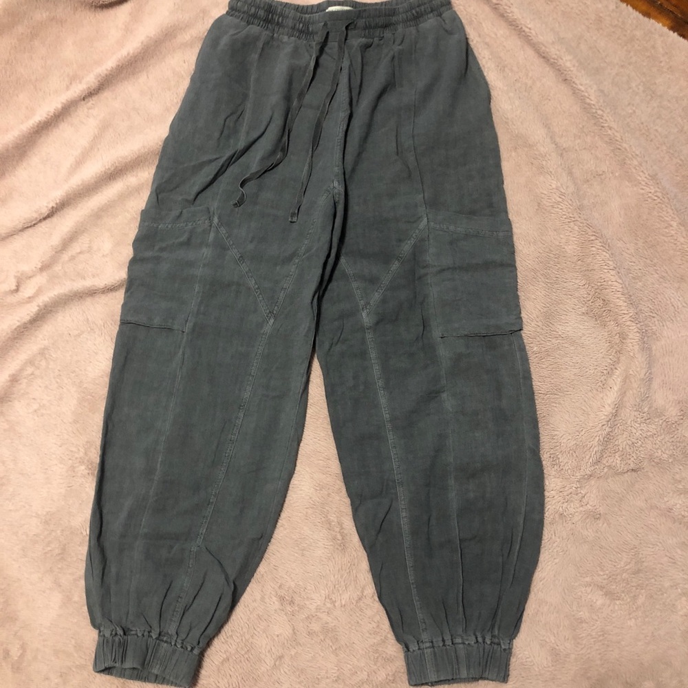 Urban Outfitters: Fashion Joggers